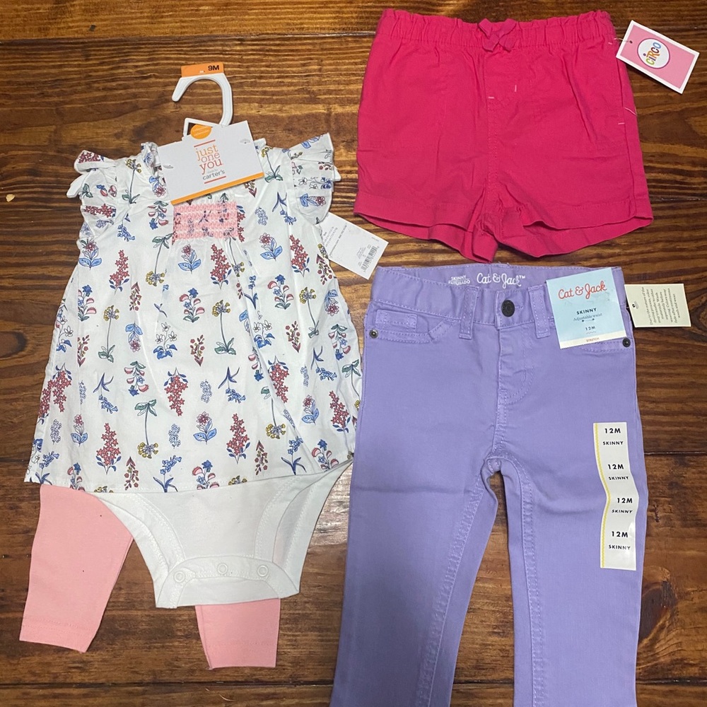 Carter’s 9-18 month bundle NWT